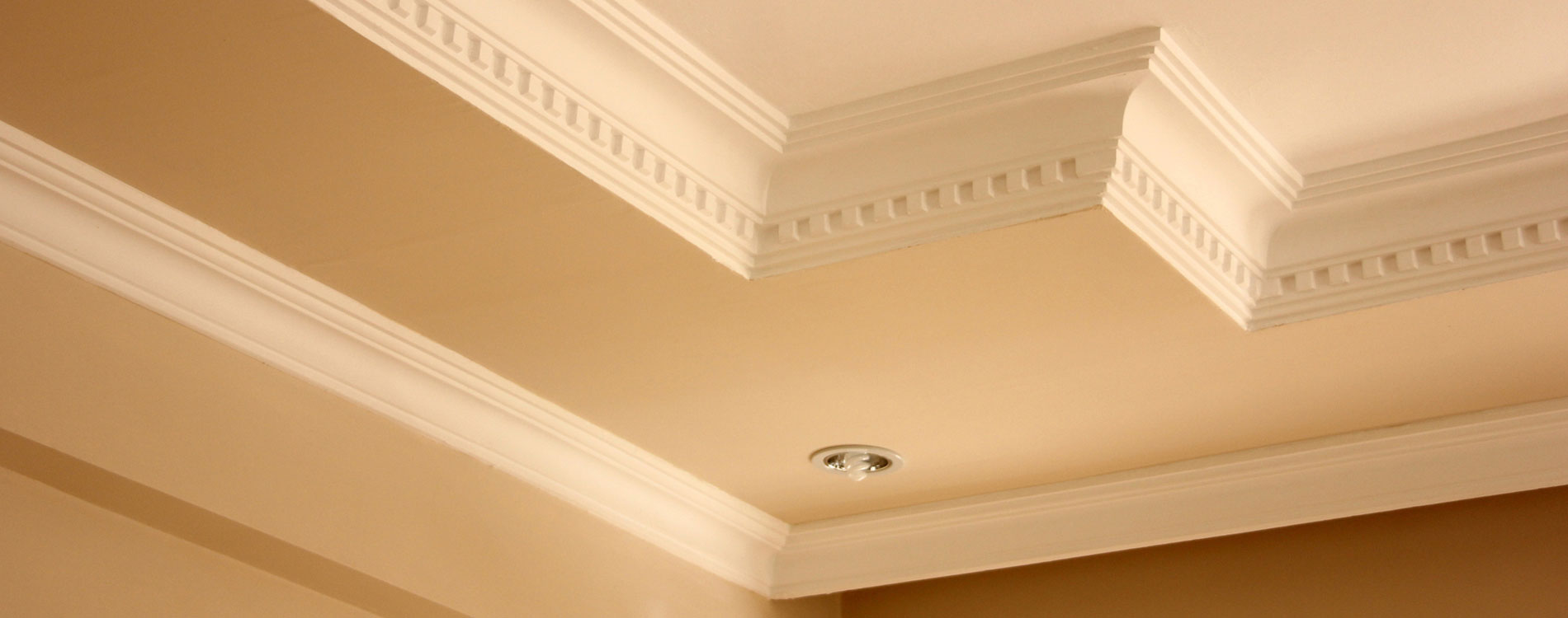 Baseboards And Crown Molding Toronto Ceiling And Floor Crown Molding